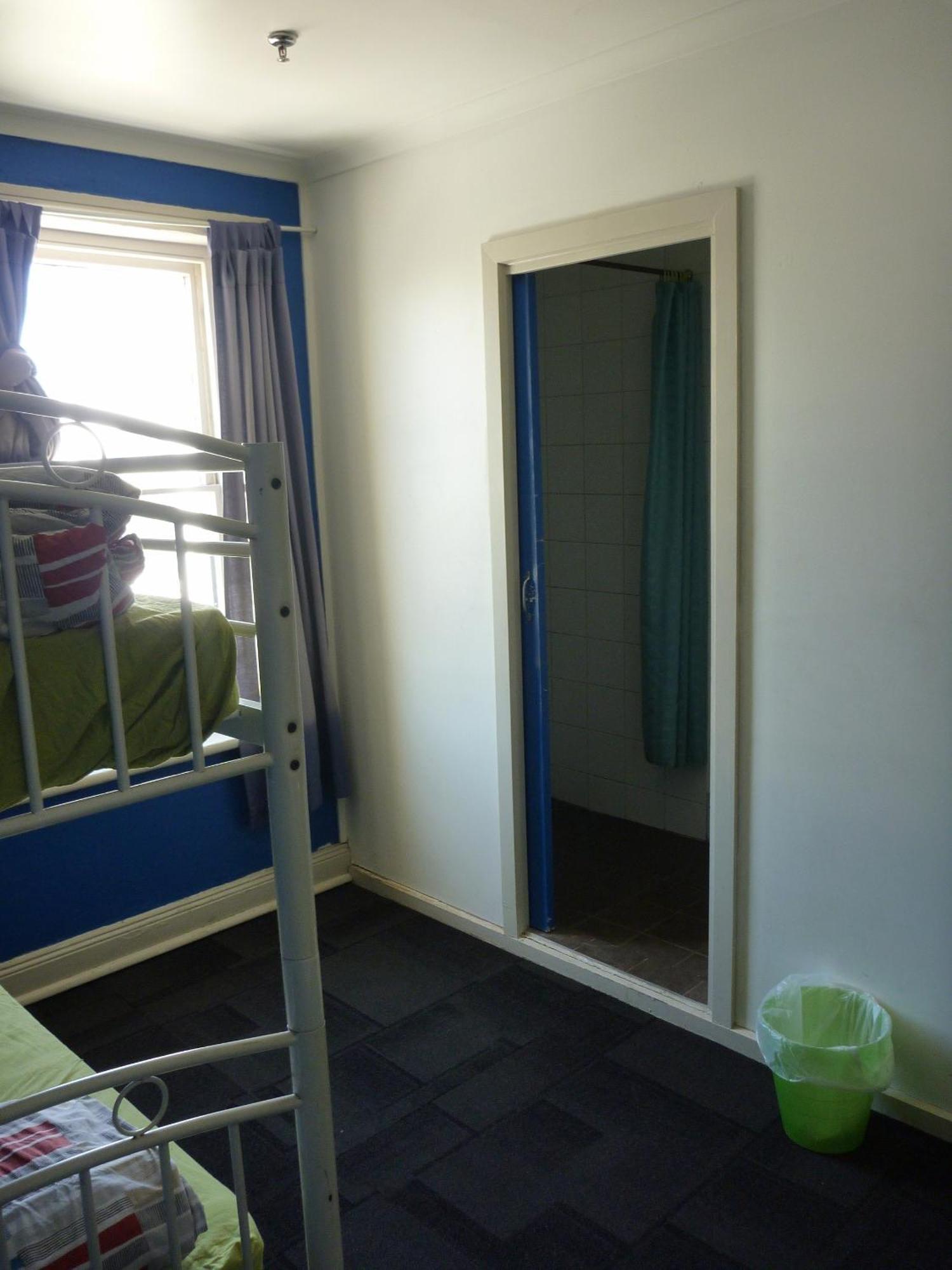 West End Motel & Backpackers Adelaide Eksteriør billede